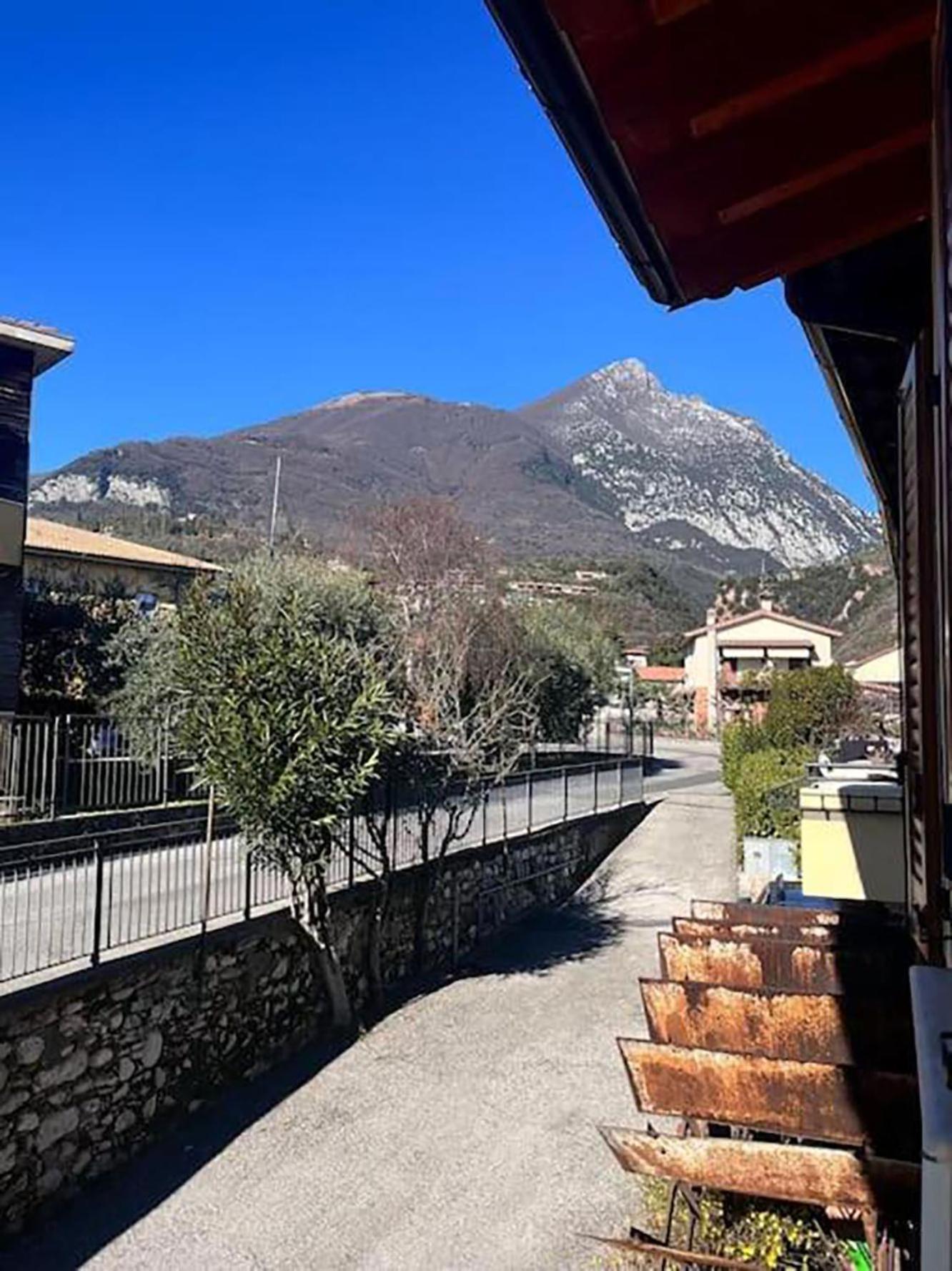 Al Mulino - Lago Di Garda 토스콜라노마데노 외부 사진